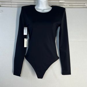 Aritzia color black Contour Shoulder Pad Longsleeve Bodysuit
